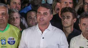 Governo da Argentina nega que Flávio Bolsonaro tenha embarcado no país