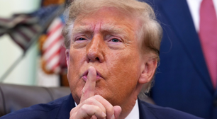 'O show tem que continuar': em 1993, Donald Trump teria cometido 'brutal' agressão de ordem sexual com Miss Suíça, revela novo relatório; Casa Branca se posiciona diante da polêmica