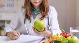 Diferenças entre nutrólogo e nutricionista: qual profissional procurar?