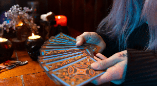 Tarot do dia: previsão para os 12 signos em 27/10/2026