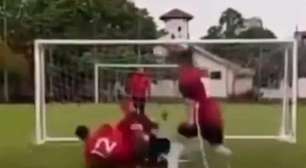 Vídeo: jogo de futebol para amputados termina em briga generalizada