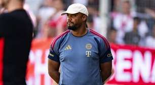 Técnico do Bayern sofreu luxação no ombro ao desmaiar em treino