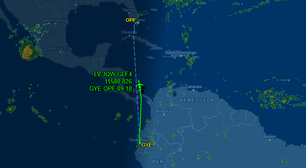 Avião com Flávio Bolsonaro e família deve chegar a Miami às 10h18; saiba detalhes do voo