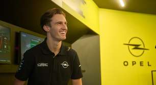 Théo Pourchaire vê chegada à Opel como novo desafio na Fórmula E: "Este carro muda o jogo"