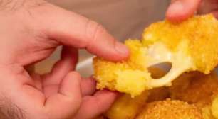 Bolinha de aipim com queijo feita sem farinha de trigo: crocante por fora e cremosa por dentro