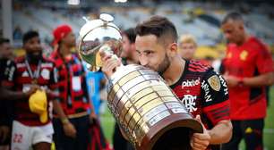 Zico dá declaração sincera direcionada a Everton Ribeiro, ex-Flamengo