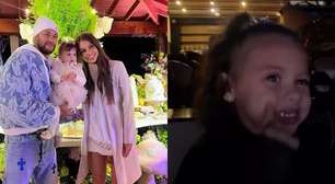ARMY desde pequena: filha de Neymar Jr. e Amanda Kimberlly, Helena, de 2 anos, curte show da banda fenômeno de K-pop. 'Ela querendo grade'