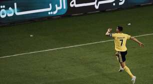 E contando! Cristiano Ronaldo faz três gols em vitória do Al-Nassr