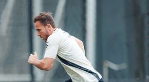 Arthur treina e deve retornar ao Santos contra o Bragantino