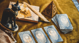 Tarot do dia: previsão para os 12 signos em 31/10/2026