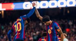 Com show de Raphinha e Yamal, Barcelona goleia e retoma a ponta de LaLiga