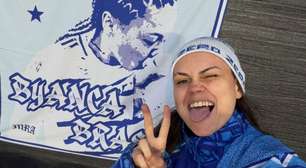 'Cruzeiro é a coisa que mais amo': médica organiza rotina para acompanhar as Cabulosas na Liberta