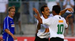 Coritiba vence Toledo e dispara na liderança