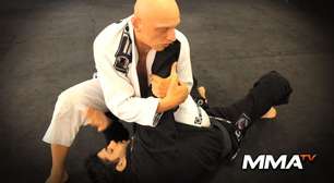 Marcelo Rodrigues - Video Aula Jiu Jitsu - Saída da chave do omoplata