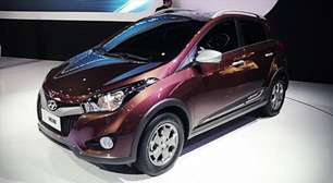 Hyundai lança HB20x no Salão do Automóvel de São Paulo