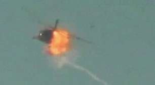 Vídeo mostra helicóptero sendo abatido na Síria