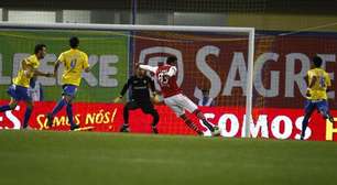 Estoril vence Braga de virada e alcança a 5ª colocação