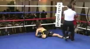 Apagou! Lutador acerta golpe perfeito e vence por nocaute