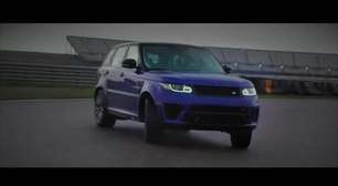 Range Rover Sport SVR faz uma curva linda