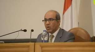 Egito diz que ainda não pode determinar causa de queda de avião