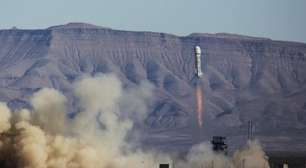 Empresario testa foguete de turismo espacial capaz de pousar de volta na Terra