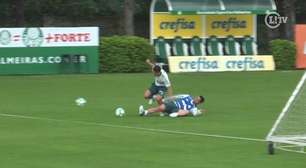 Zagueiro se destaca com gol e desarmes em treino do Palmeiras