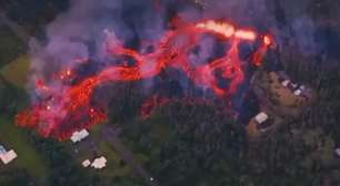 Erupção vulcânica deixa desalojados e casas destruídas no Havaí