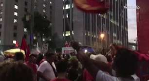 Manifestantes tomam avenida Paulista