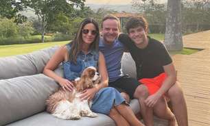 Rubens Barrichello comemora 49 anos de vida e agradece 'surpresa' da namorada Paloma Tocci: 'Te amo'
