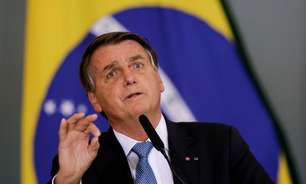 Bolsonaro diz que Petrobras fará novo reajuste em 20 dias
