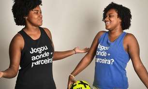 'Gêmeas do futebol': irmãs criam campanha para realizar sonho de jogar em Portugal
