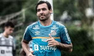 Ricardo Goulart impressiona nas finalizações em primeiros treinos no Santos