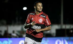 Garotos do Flamengo batem a Portuguesa na estreia do Carioca