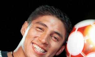 Criminosos roubam chuteiras de ouro da Uefa de Jardel