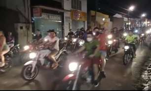 Torcedores do 4 de Julho fazem carreata para comemorar vitória sobre o São Paulo