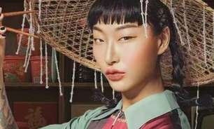 Por que anúncios com modelos de olhos puxados vêm causando polêmica na China