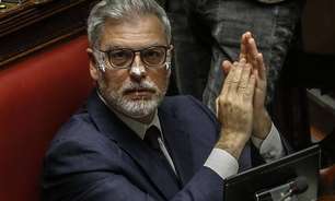 Deputado passa mal e interrompe sessão da Câmara na Itália