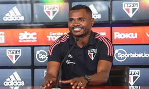 Nikão fala sobre pressão de jogar no São Paulo: 'Eu me doo 110%, vim preparado'