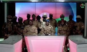 Presidente é preso e militares tomam poder em Burkina Faso