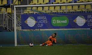 São Paulo renova com a goleira Marcelle por mais uma temporada
