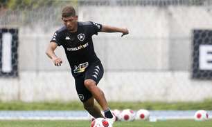 Erison é regularizado e está liberado para estrear pelo Botafogo