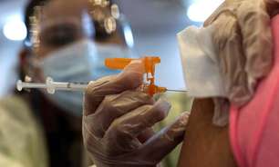 Moderna começa testes clínicos de vacina contra Ômicron