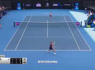 WTA Brisbane: Naomi Osaka v Kiki Bertens - 6-3, 3-6, 6-3