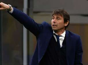 Tottenham se aproxima de acerto com o técnico Antonio Conte