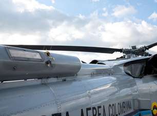 Helicóptero de presidente da Colômbia sofre ataque a balas