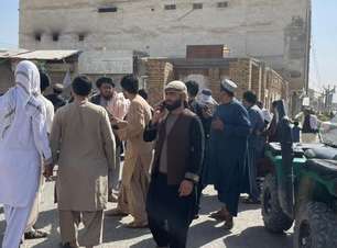 Explosões deixam vários mortos em mesquita no Afeganistão