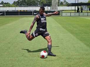 Corinthians foca em cobranças de falta e pênalti no penúltimo treino antes da estreia no Paulistão