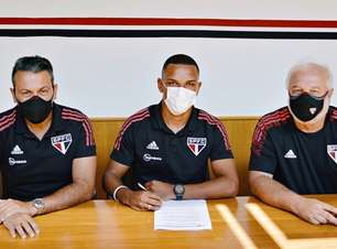 São Paulo renova contrato com atacante Juan até o fim de 2024