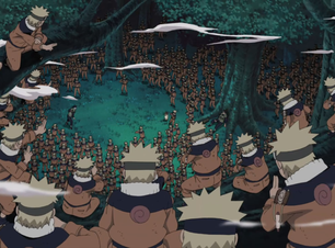 Por que Naruto usa tanto o jutsu de clones das sombras?