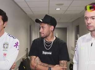 De volta, Neymar agradece médico e fisioterapeuta da Seleção